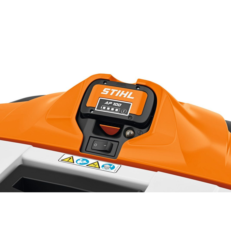 Stihl Cordless Sweeping machine KGA 770- With Battery and charger